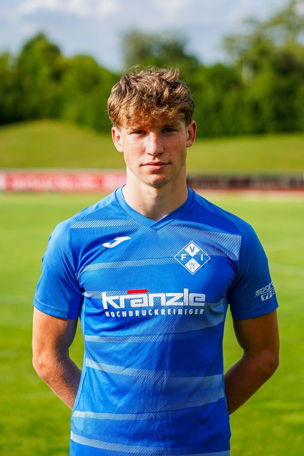 Fynn Übele