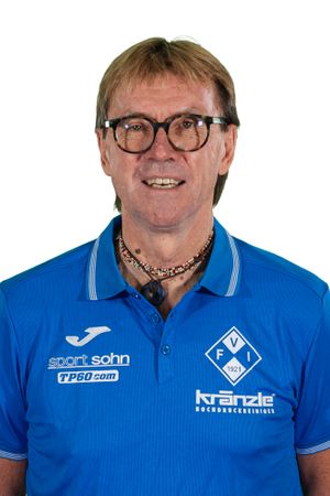 Dr. Willi Fischer