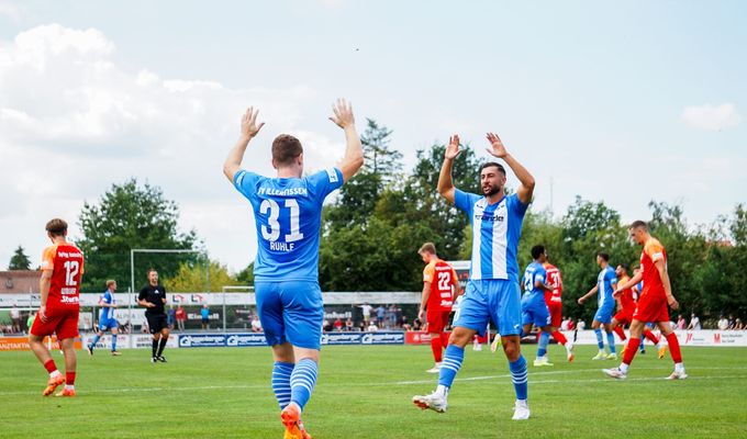 0:1-Auswärtssieg bringt die Tabellenführung zurück!