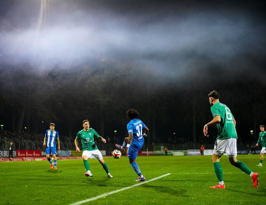 Niederlage im Topspiel